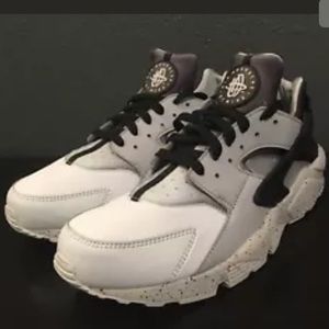 RARE Nike Air Huarache PRM Pure Platinum/Wolf Gray